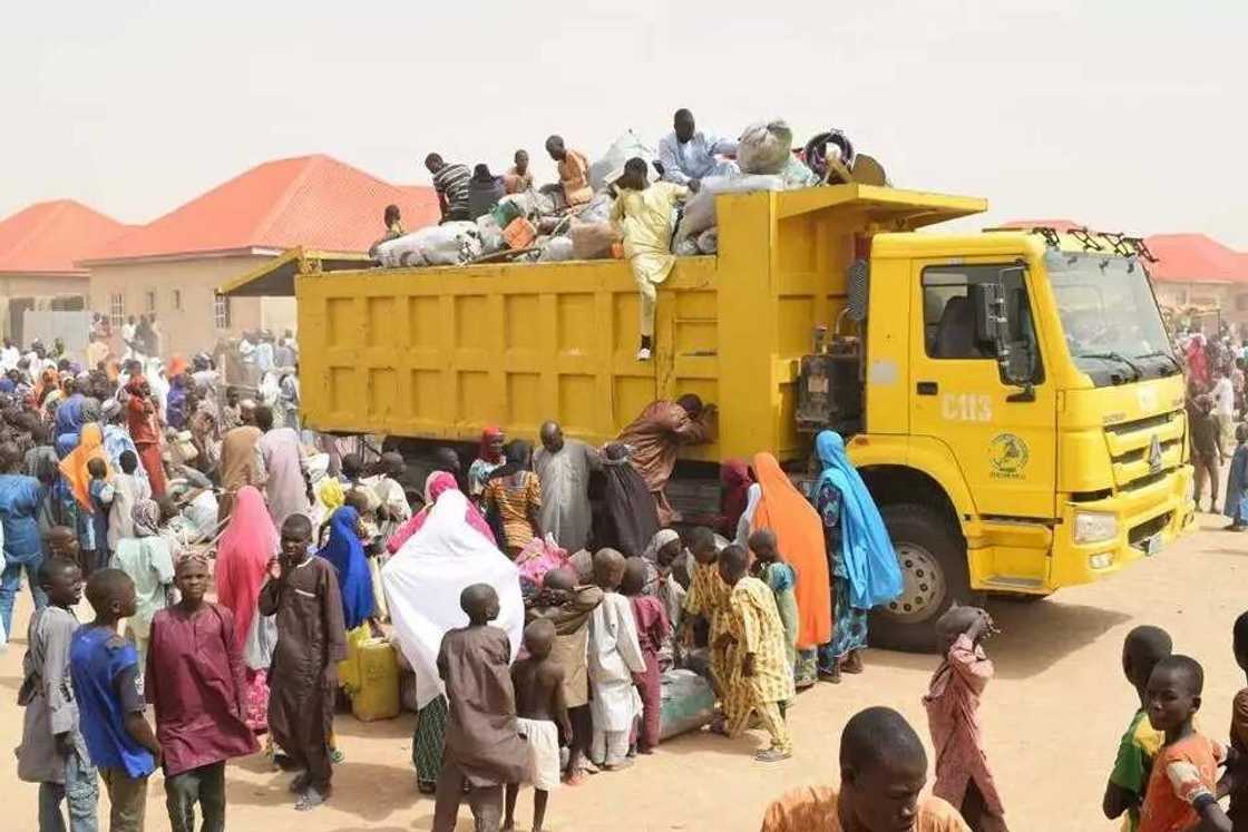Jubilation as over 2000 IDPs return home in Guzamala LG in Borno state (photos) Jubilation as over 2000 IDPs return home in Guzamala LG in Borno state (photos)