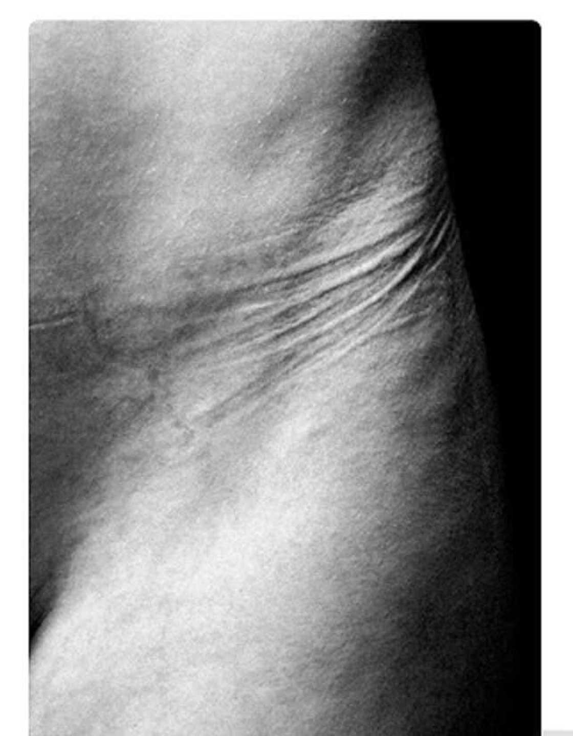 Kaico: Kalli hotunan yadda Mata suke illata cikinsu da sunan ado don burge Maza Kaico: Kalli hotunan yadda Mata suke illata cikinsu da sunan ado don burge Maza