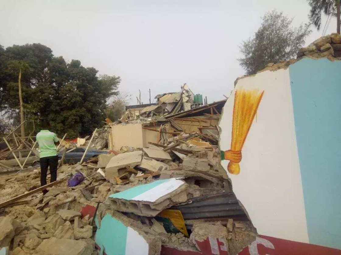 Tir: Gwamnatin jihar Kaduna ta gina wajen shakawata a gidan Hunkuyi da ta kwace Tir: Gwamnatin jihar Kaduna ta gina wajen shakawata a gidan Hunkuyi da ta kwace