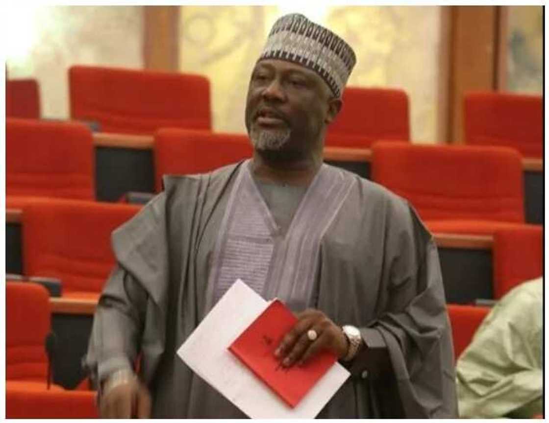 A yau zan mika kaina ga jami'an 'Yan sanda - Dino Melaye