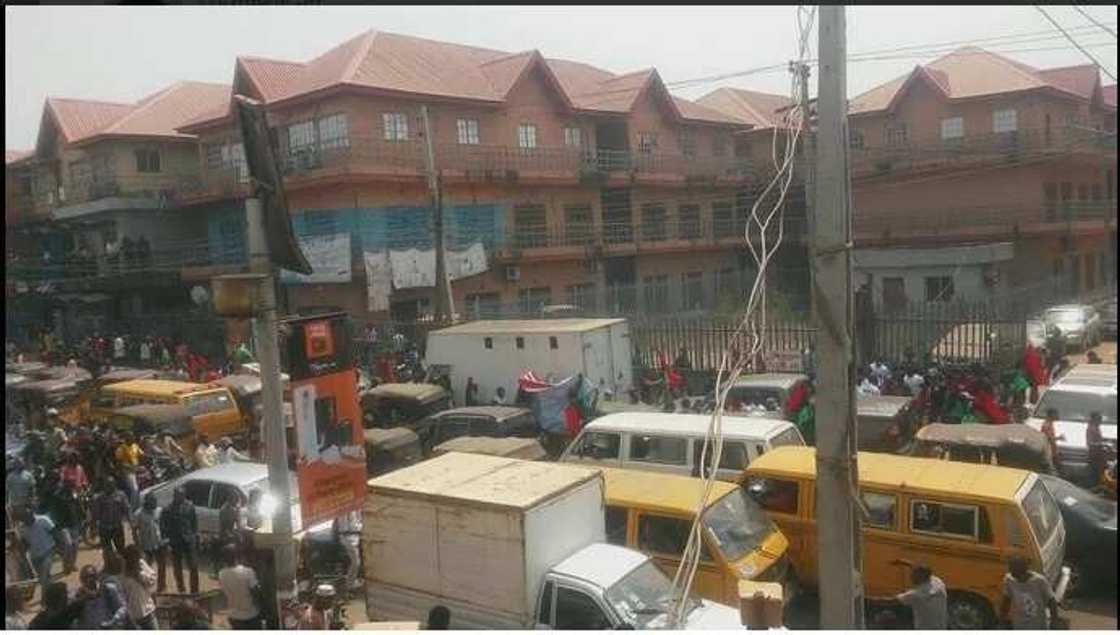 Kanu's Detention: Biafra Protest Hits Lagos (Photos) Kanu's Detention: Biafra Protest Hits Lagos (Photos)