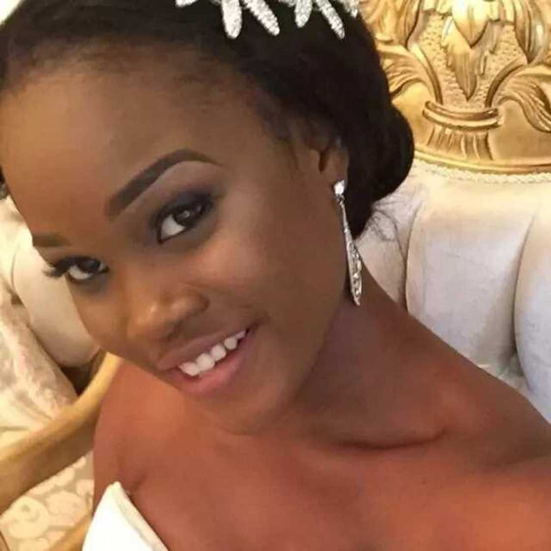 Unfortunately for Tobi, BBNaija 2018 housemate Cee-C is also married? Unfortunately for Tobi, BBNaija 2018 housemate Cee-C is also married?