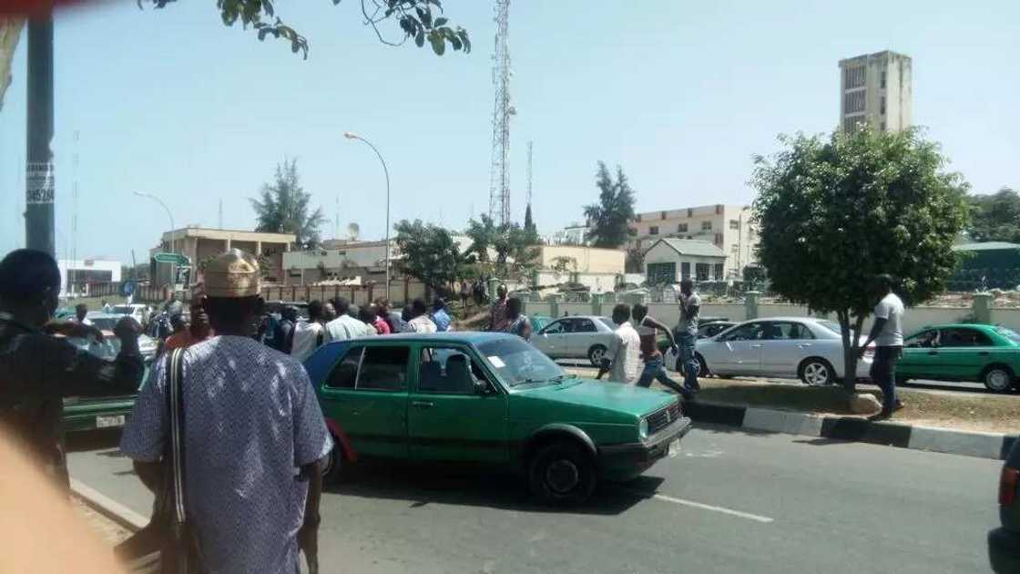 Yanzu-yanzu: Rayuka 5 sun hallaka a rikicin Irigwe da Fulani a jihar Plateau Yanzu-yanzu: Rayuka 5 sun hallaka a rikicin Irigwe da Fulani a jihar Plateau