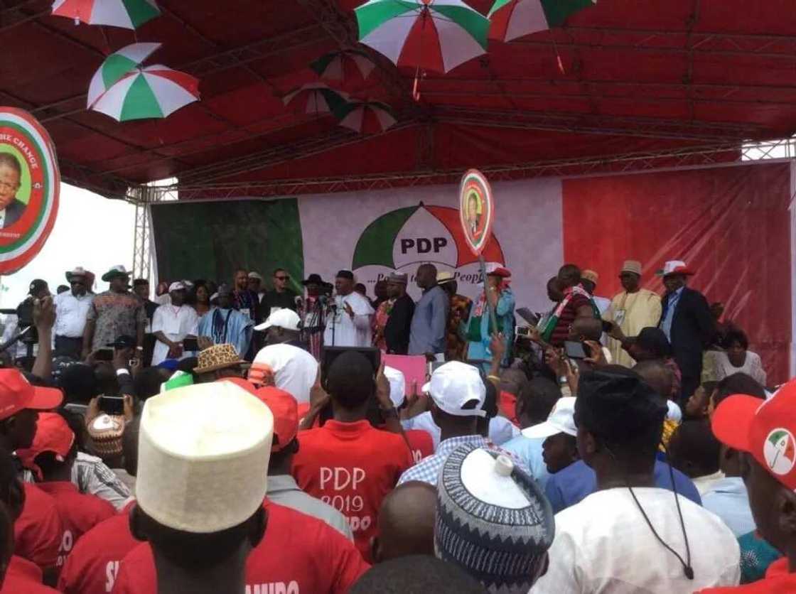 Zaben 2019: Jam'iyyar PDP ta kaddamar da kwamitin tuntuba da 'maja' Zaben 2019: Jam'iyyar PDP ta kaddamar da kwamitin tuntuba da 'maja'