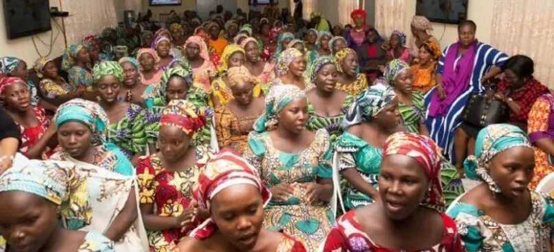 Yan matan Chibok su 100 sun yi bore a jami’ar Atiku Abubakar dake jahar Adamawa Yan matan Chibok su 100 sun yi bore a jami’ar Atiku Abubakar dake jahar Adamawa