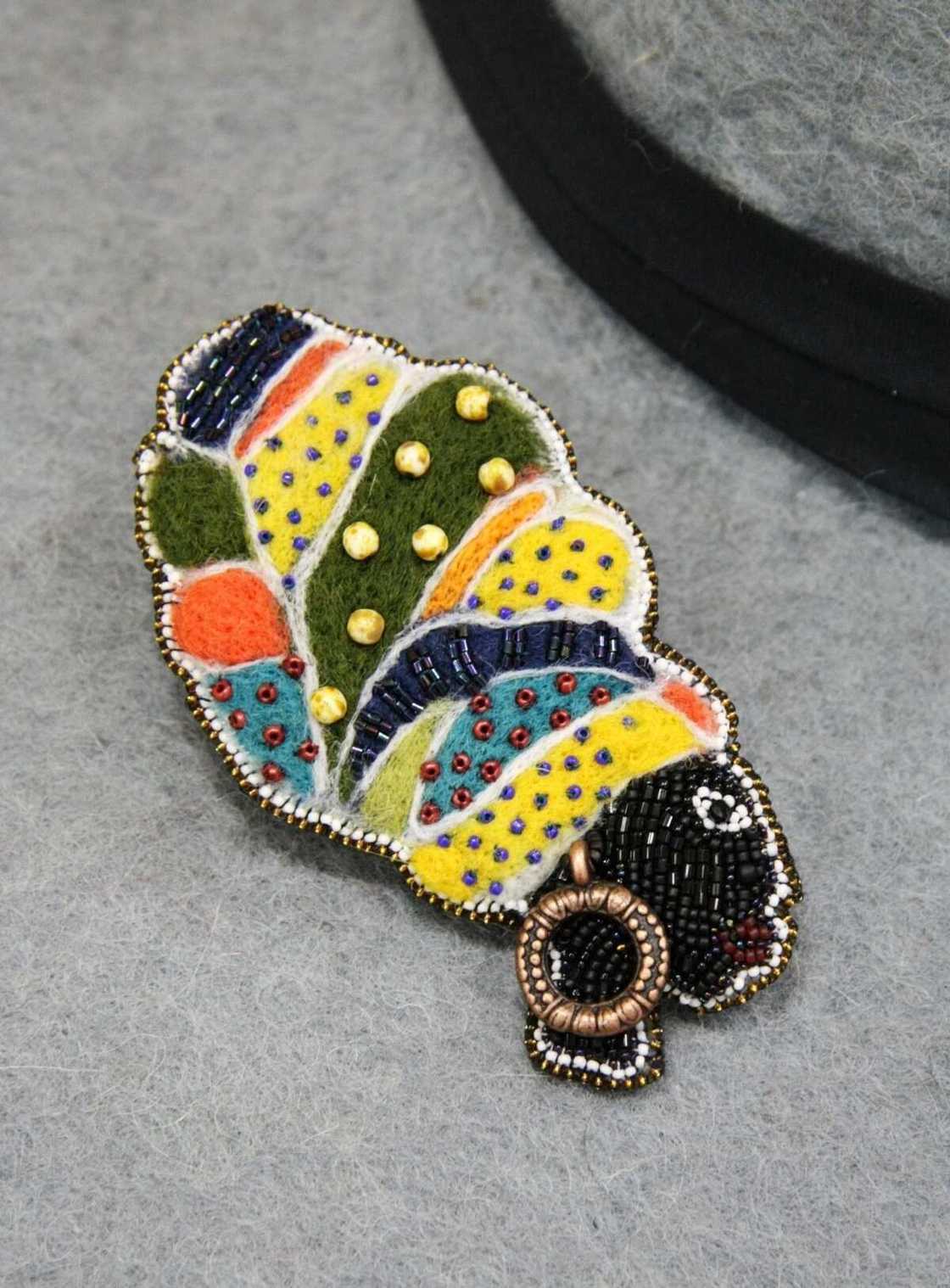 Brooch with beads Brooch with beads