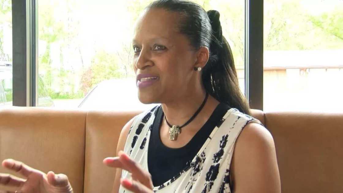 Abun al'ajabi: Kalli hotunan tsohuwa mai shekaru 59 da ciki Abun al'ajabi: Kalli hotunan tsohuwa mai shekaru 59 da ciki