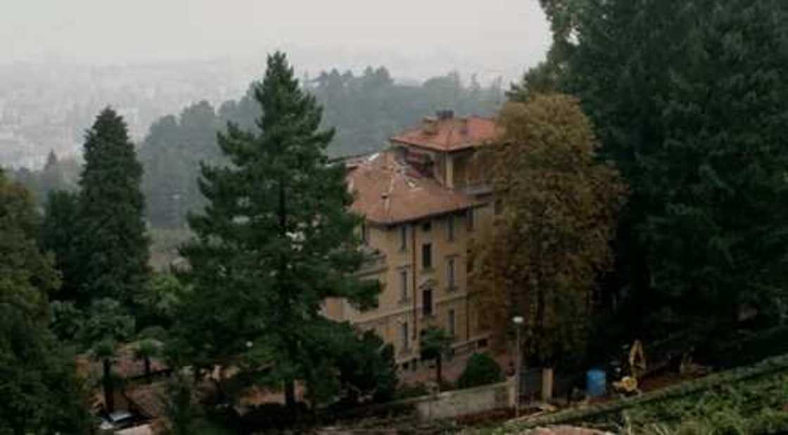 Meet Kola Aluko And His Array Of Expensive Properties Meet Kola Aluko And His Array Of Expensive Properties