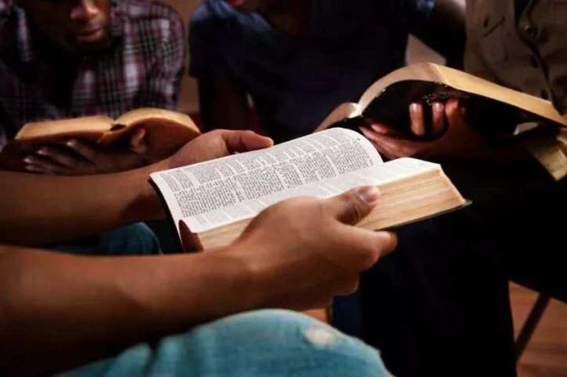 Bible study topics for youth