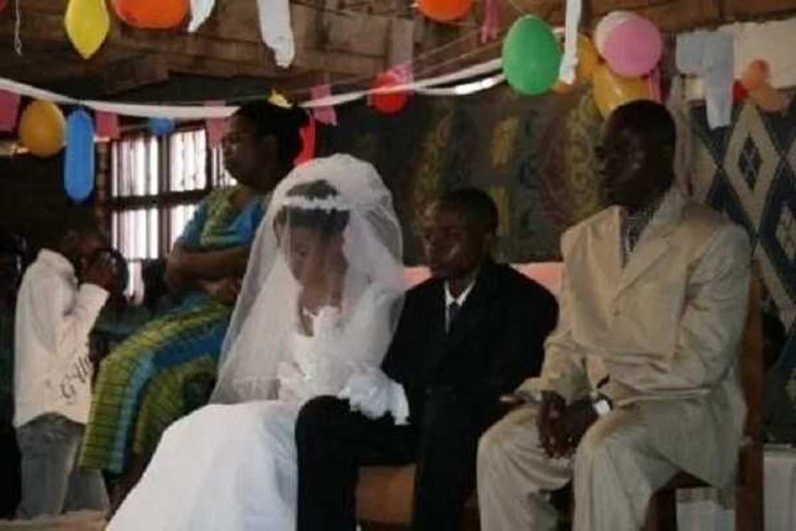 Top 10 most weird wedding traditions of the world Top 10 most weird wedding traditions of the world