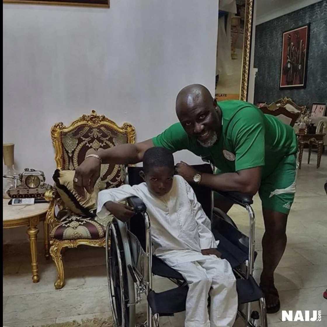 Nigerians react as Senator Dino Melaye seek funds to help 6-year-old boy paralysed by Boko Haram (photos) Nigerians react as Senator Dino Melaye seek funds to help 6-year-old boy paralysed by Boko Haram (photos)