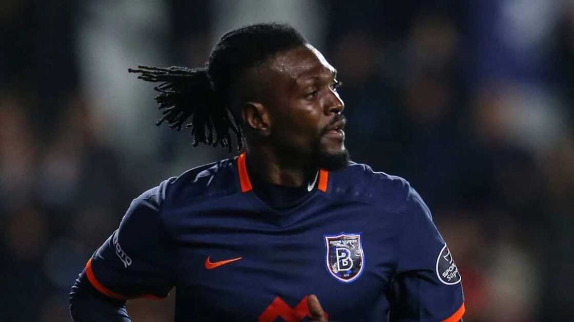 Emmanuel Adebayor Emmanuel Adebayor