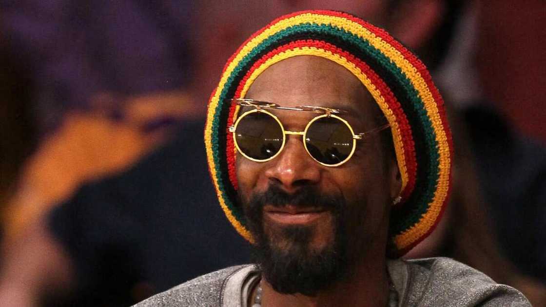 Snoop Dogg biography Snoop Dogg biography