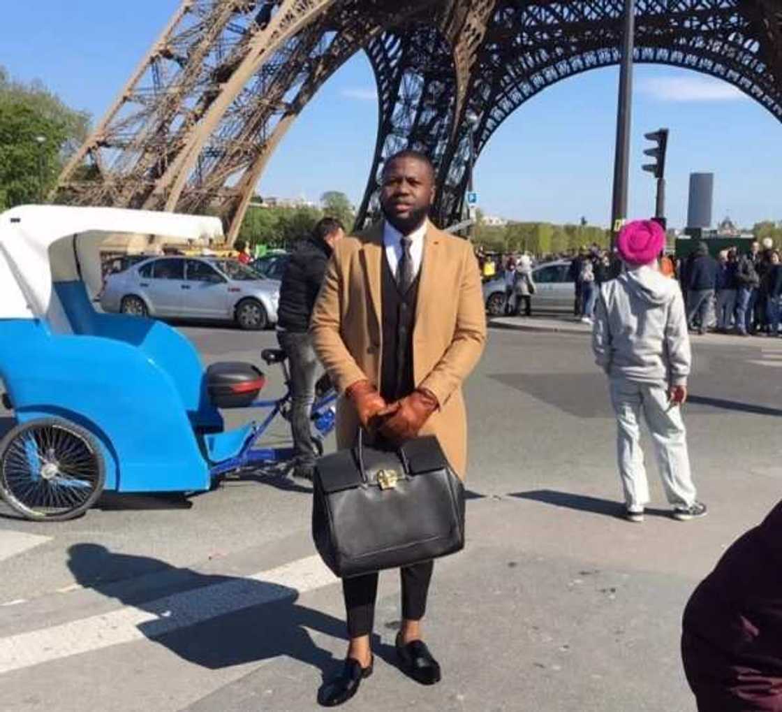 Flamboyant lifestyles Of Malaysia-based Nigerian big boy, Hushpuppi (photos) Flamboyant lifestyles Of Malaysia-based Nigerian big boy, Hushpuppi (photos)