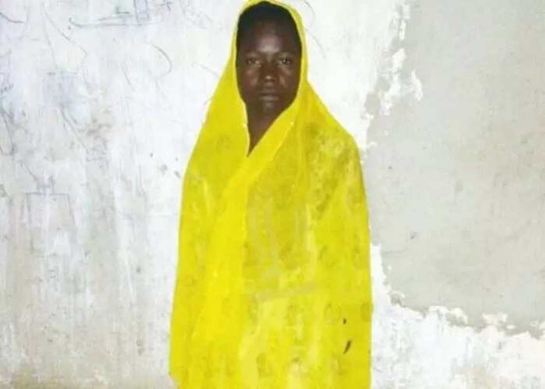 Zakarar da Allah ya nufa da cara: Wata yarinya ta tsere daga hannun mayakan Boko Haram Zakarar da Allah ya nufa da cara: Wata yarinya ta tsere daga hannun mayakan Boko Haram