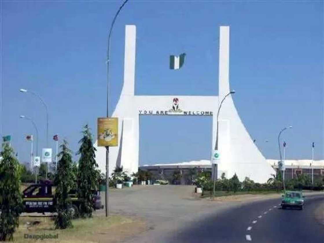 Zaben Abuja: Yan takarar kujeran Ciyaman 55, Kansila 363 da zasu kara yau Zaben Abuja: Yan takarar kujeran Ciyaman 55, Kansila 363 da zasu kara yau