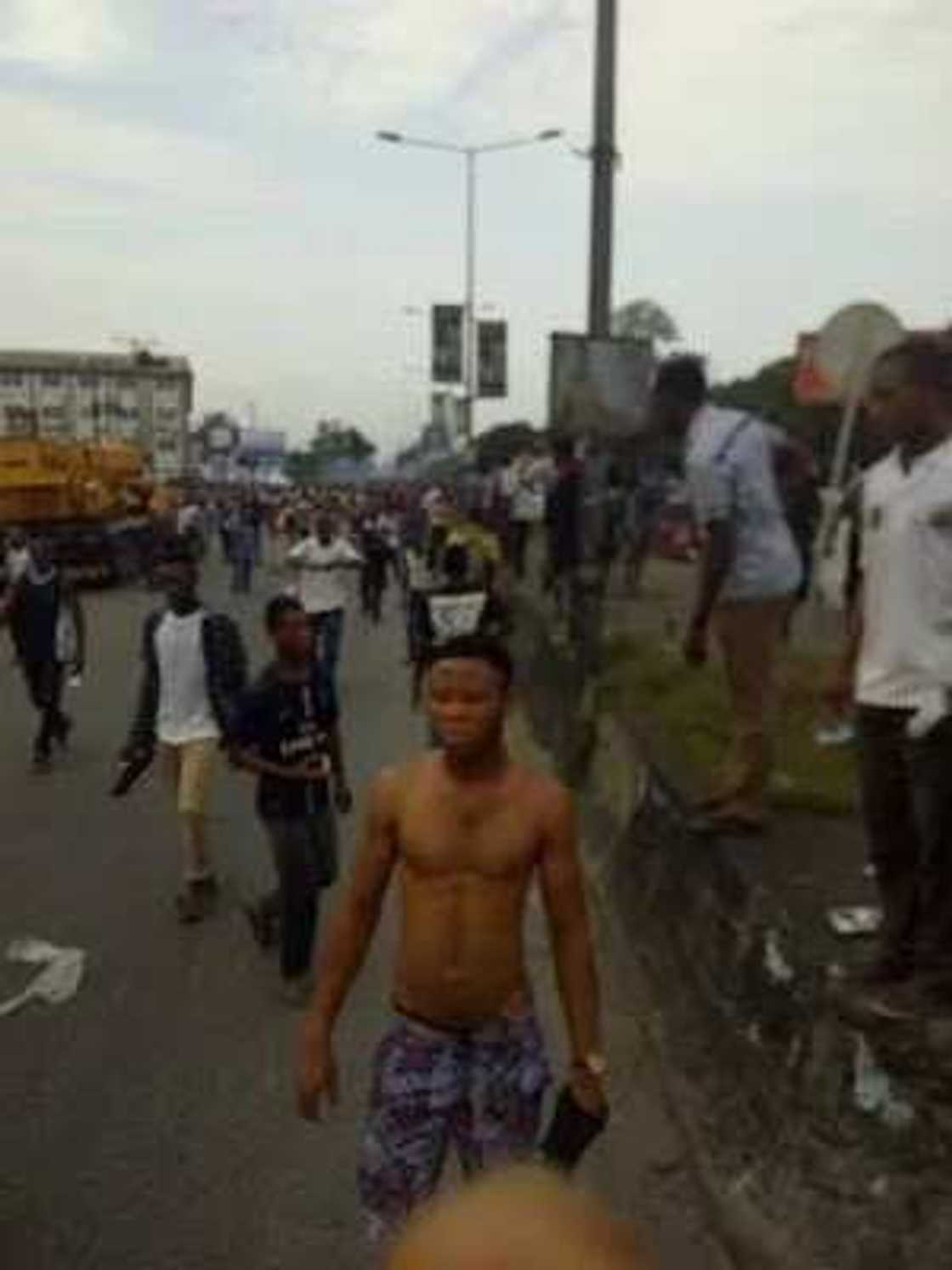 PHOTOS: Biafra Supporters Protest In Port Harcourt PHOTOS: Biafra Supporters Protest In Port Harcourt