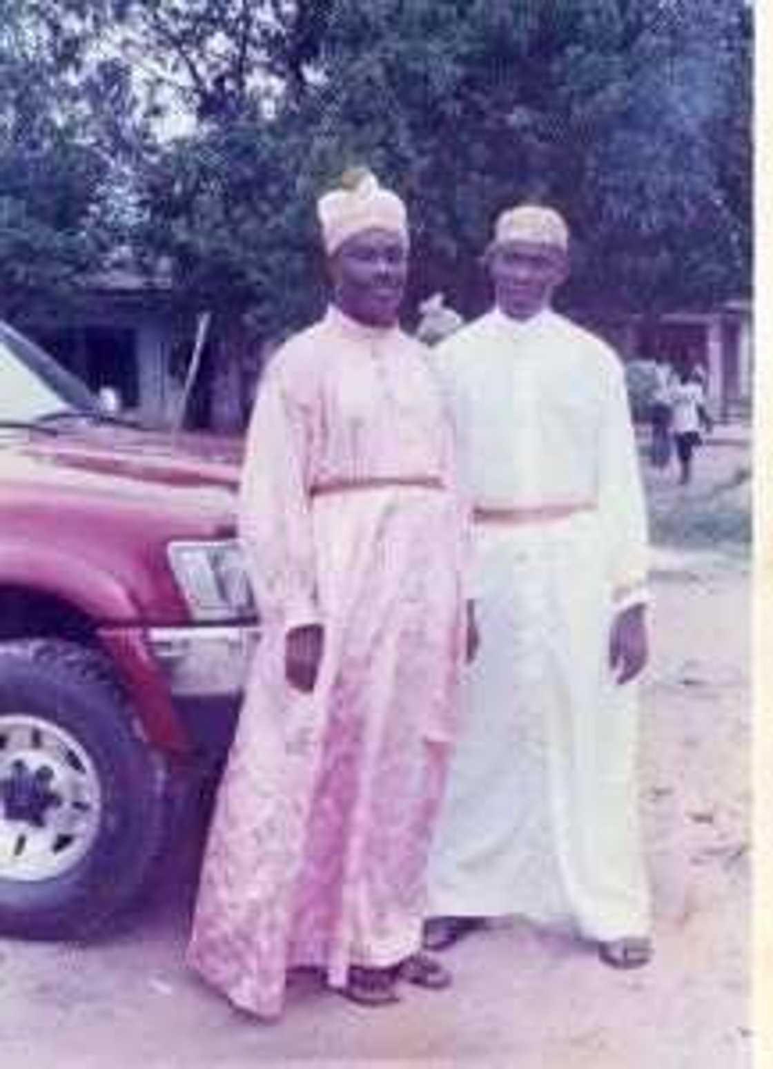 Throwback: Don Jazzy And Family In C&S Outfit As He Receives Honour Throwback: Don Jazzy And Family In C&S Outfit As He Receives Honour