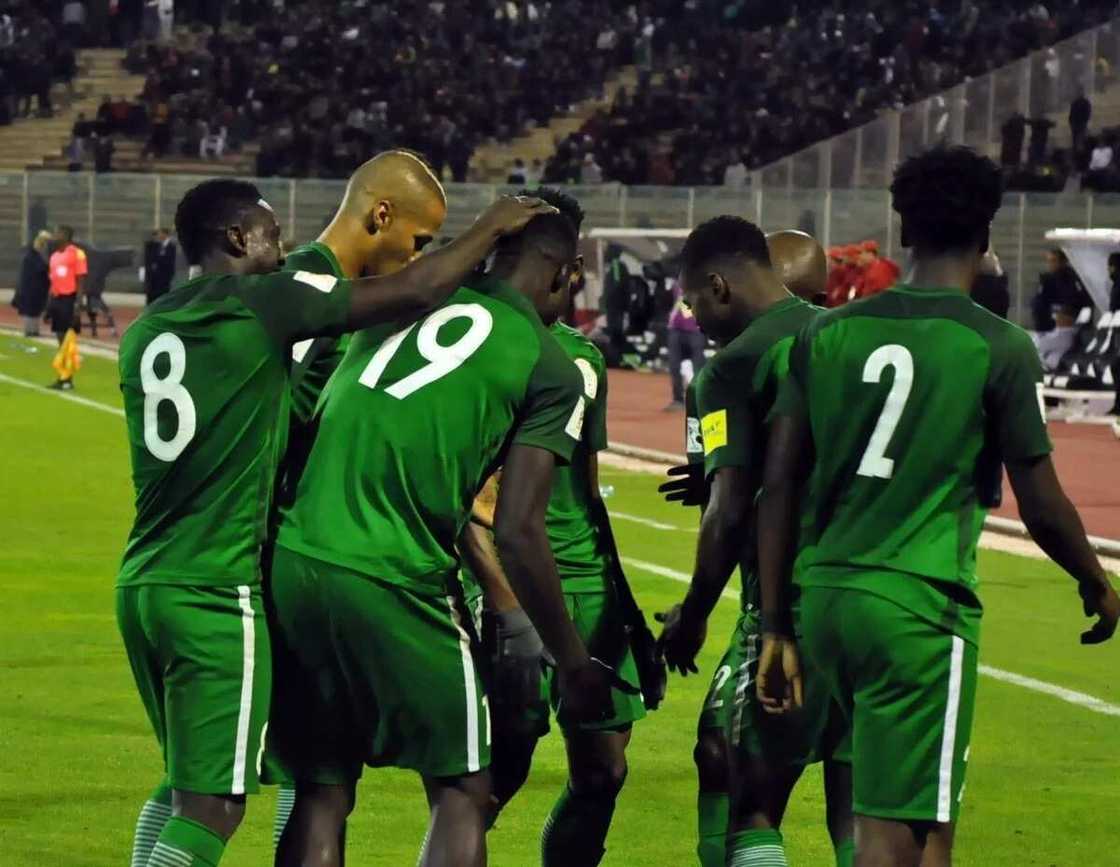 FT: Algeria 1 - 1 Nigeria (World Cup Qualifier) FT: Algeria 1 - 1 Nigeria (World Cup Qualifier)