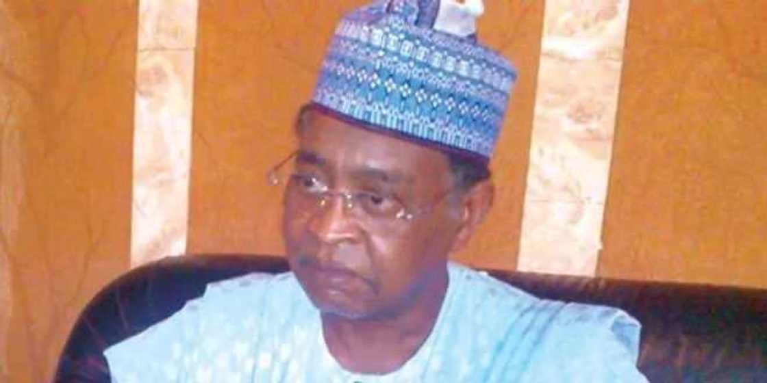 Yanzu-Yanzu: Bashir Tofa, Ɗan Takarar Shugaban Ƙasa a Zaben 1993, Ya Rasu Yanzu-Yanzu: Bashir Tofa, Ɗan Takarar Shugaban Ƙasa a Zaben 1993, Ya Rasu