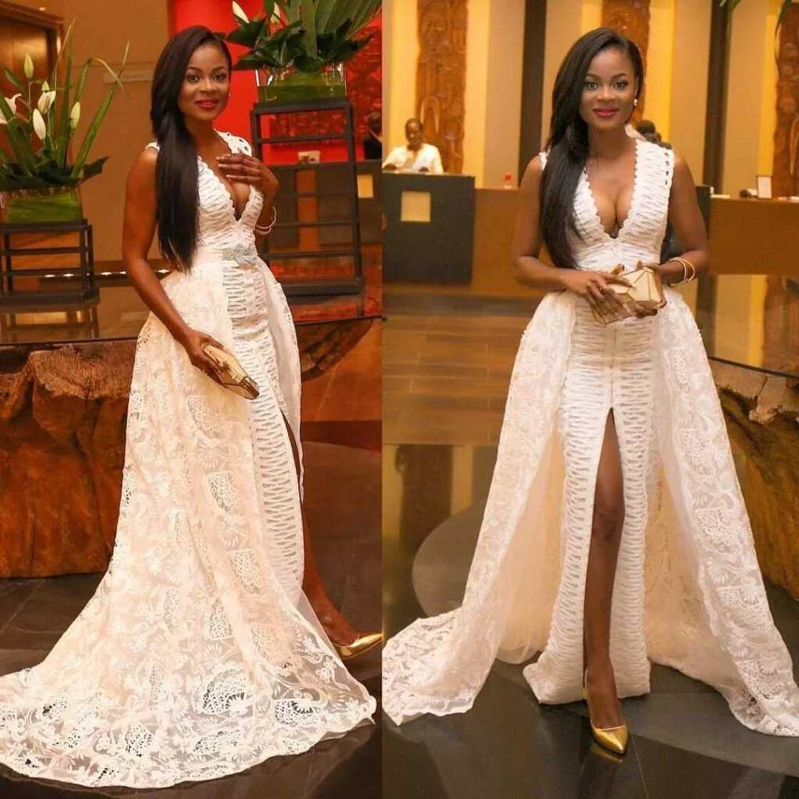 Latest Nigerian dinner gowns in 2017 and shoes Latest Nigerian dinner gowns in 2017 and shoes