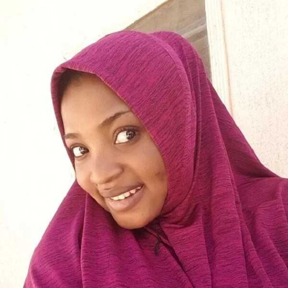 Dandalin Kannywood: Dalilin da yasa bana sanya kananan kaya - Jaruma Aisha Tsamiya