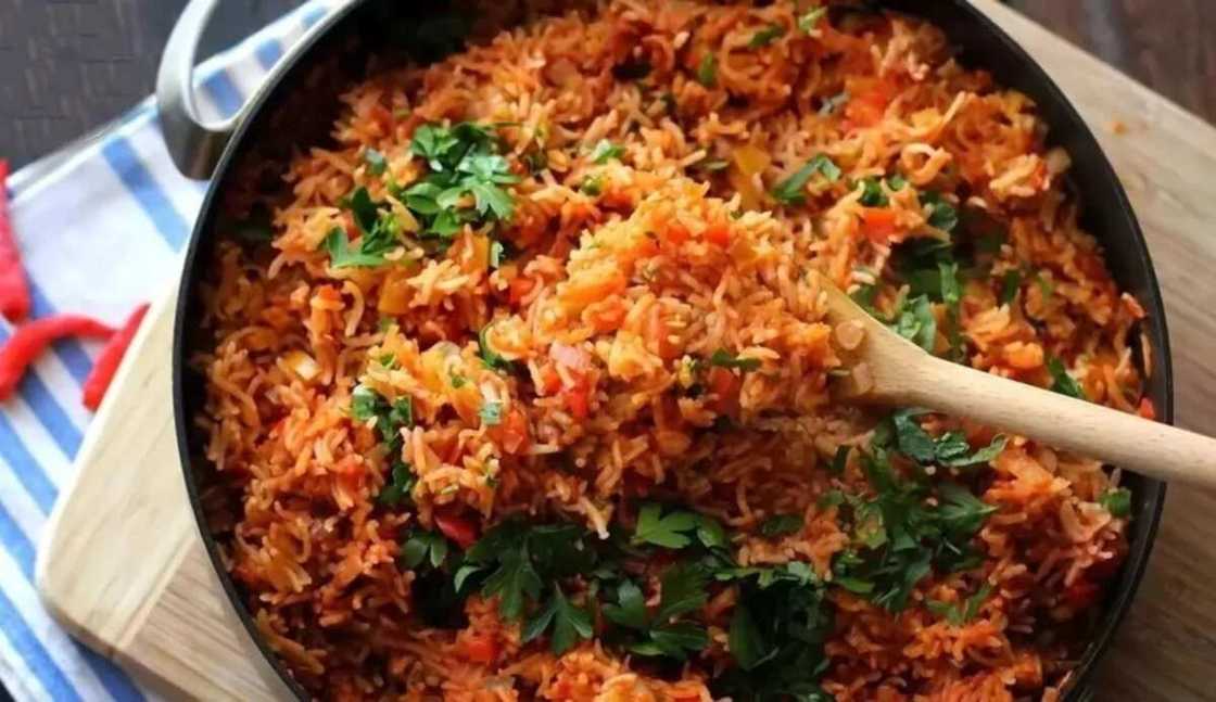Jollof rice ingredients for the recipe with carrot and green beans Jollof rice ingredients for the recipe with carrot and green beans