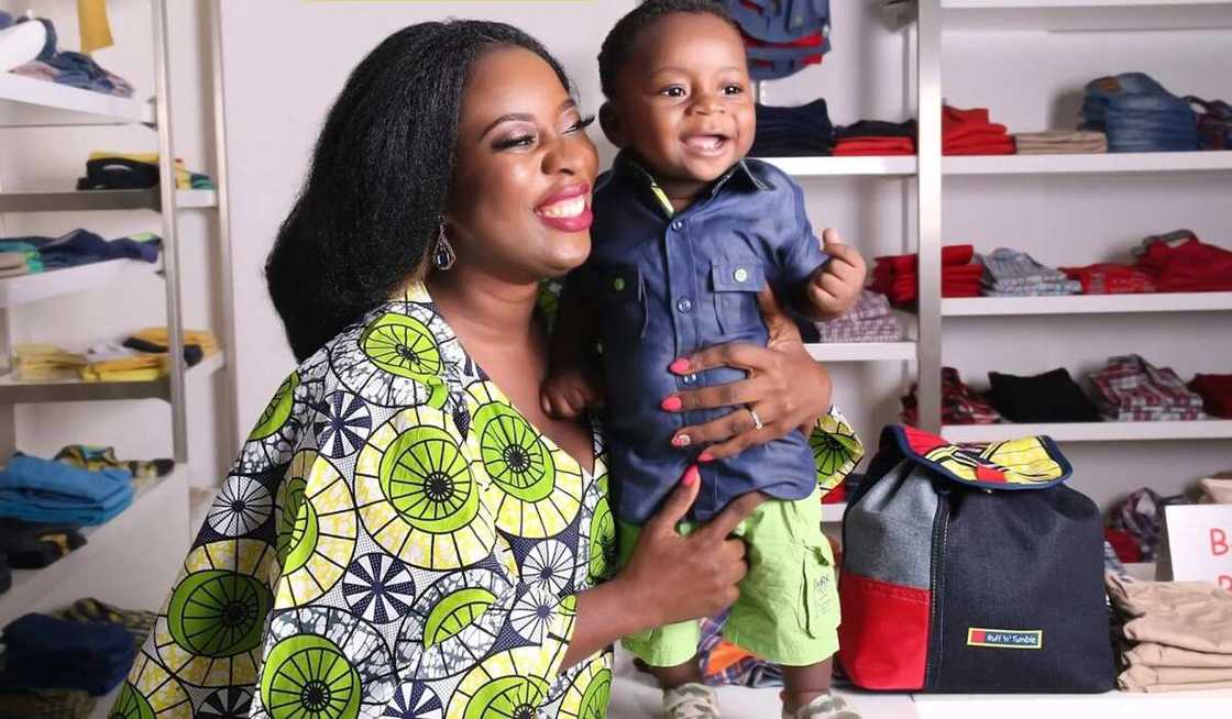 Ankara styles for breastfeeding mothers - Beautiful and comfortable designs