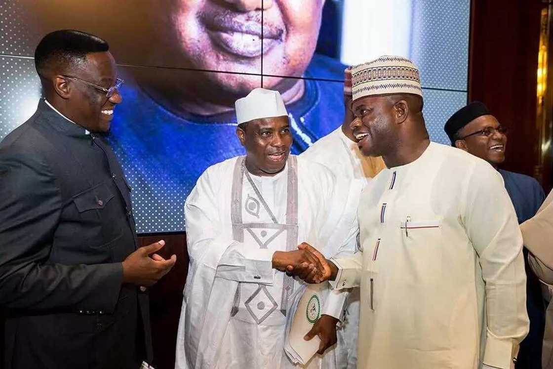 Shugaba Buhari tare da tsofaffin shugabannin kasar najeriya Shugaba Buhari tare da tsofaffin shugabannin kasar najeriya