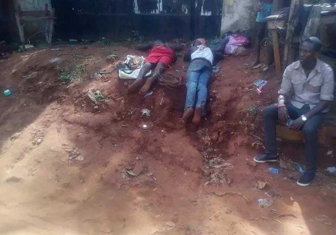 Jungle justice: Thieves beaten brutally in Lagos, Delta states Jungle justice: Thieves beaten brutally in Lagos, Delta states