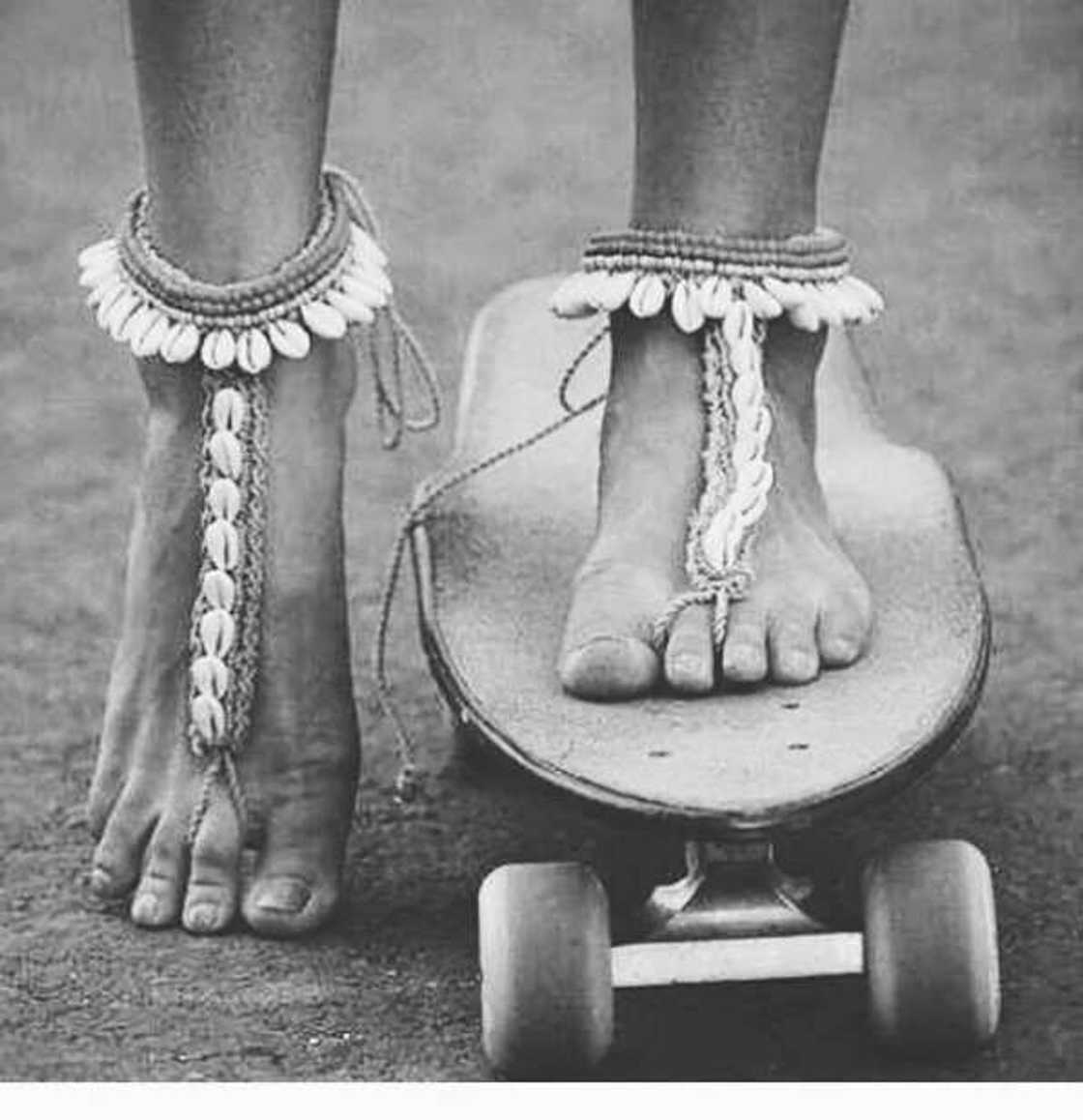 6 "demonic" things young people wear 6 "demonic" things young people wear