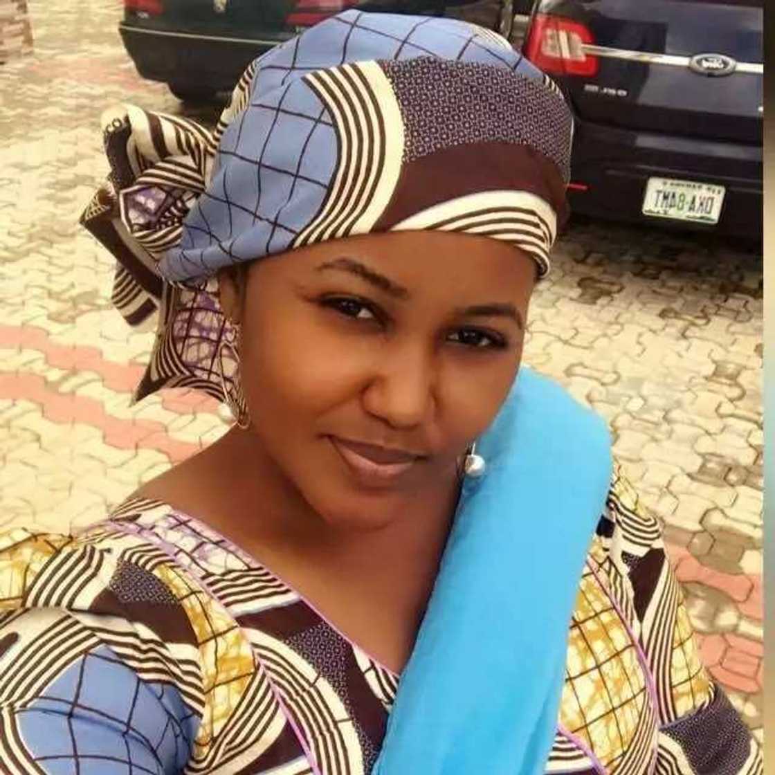 Mu leƙa Kannywood: Hadiza Gabon ta gasa ma wani bakar magana, karanta abin da ya haɗa su Mu leƙa Kannywood: Hadiza Gabon ta gasa ma wani bakar magana, karanta abin da ya haɗa su