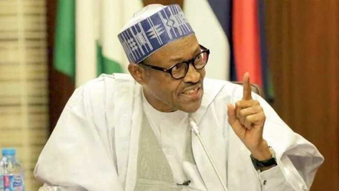 Zamu sayar da kadarorin da muka kwato a hannun barayin gwamnati - Shugaba Buhari Zamu sayar da kadarorin da muka kwato a hannun barayin gwamnati - Shugaba Buhari
