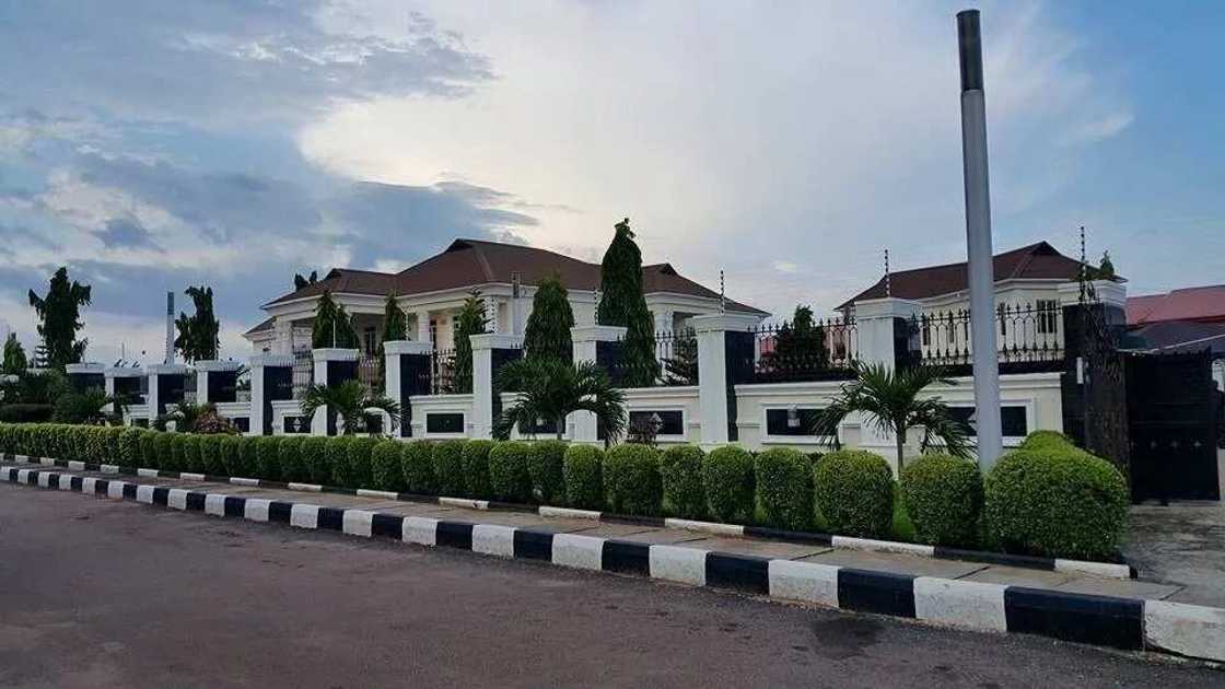 Wasiu Ayinde house exterior