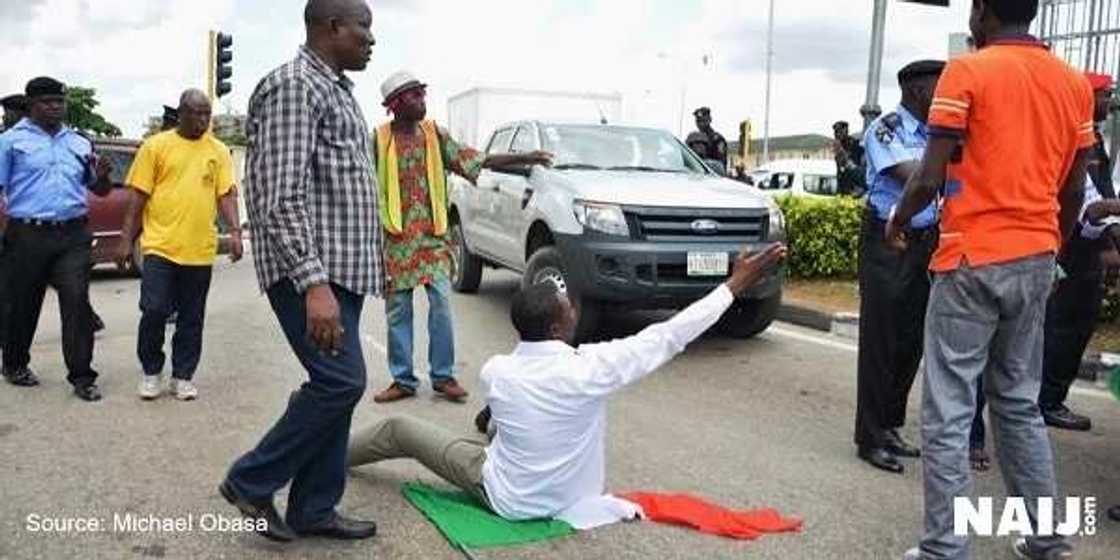 NLC members, police clash (photos) NLC members, police clash (photos)