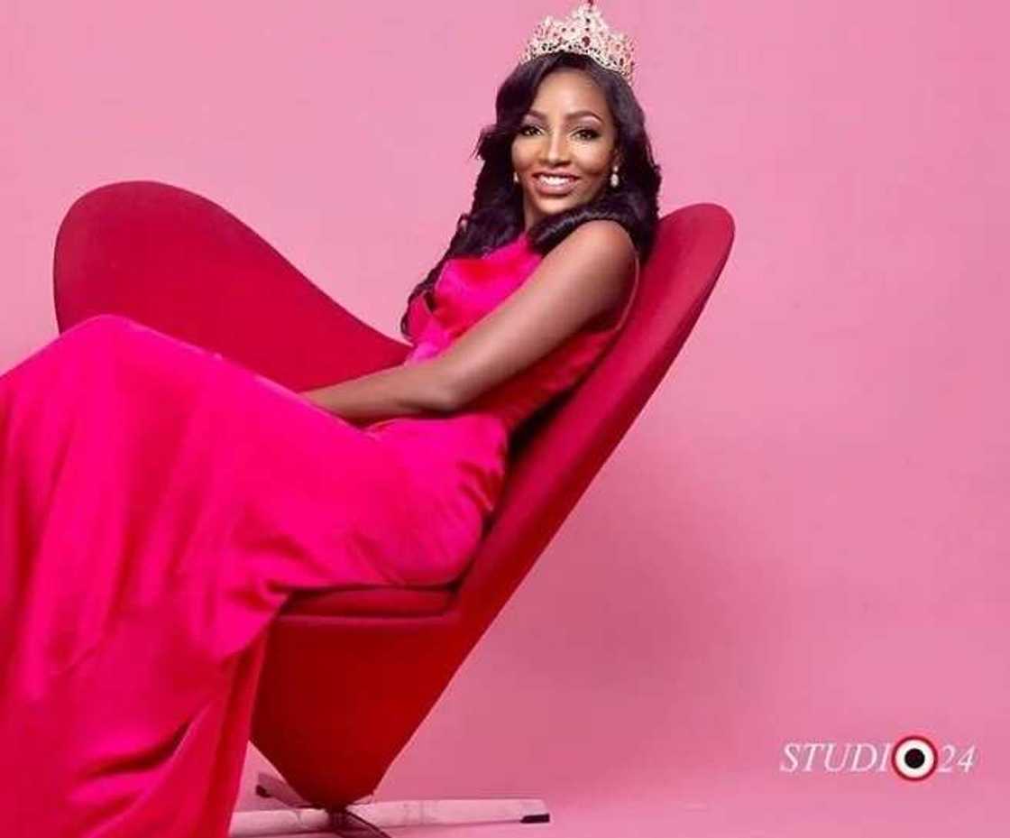 Kalli matan da suka fi kowa kyau a Najeriya a yanzu Kalli matan da suka fi kowa kyau a Najeriya a yanzu