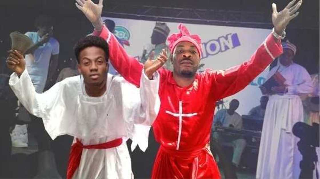8 things that only members of White Garment Churches would understand (Photos) 8 things that only members of White Garment Churches would understand (Photos)