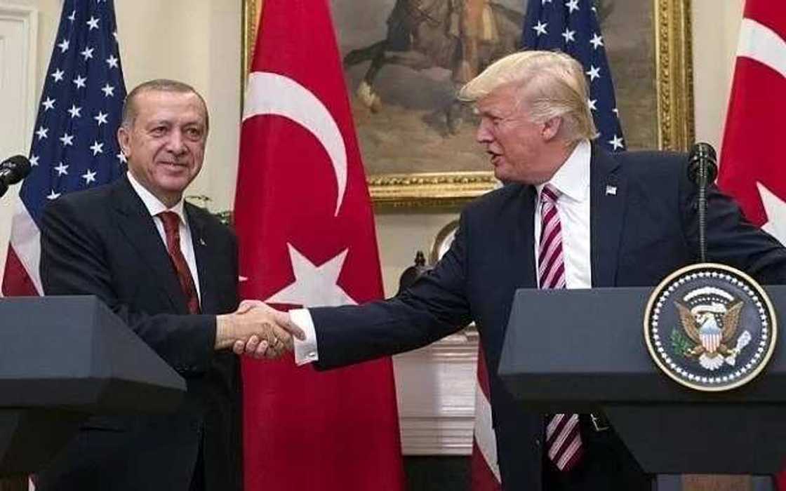 Jerusalem: Shugaban Kasar Turkiyya Erdogan yayi kaca-kaca da Trump Jerusalem: Shugaban Kasar Turkiyya Erdogan yayi kaca-kaca da Trump