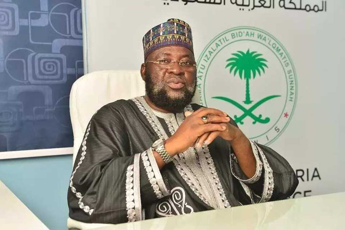 Zaben 2019: Sule Lamido ya caccaki Izala da Sheik Bala Lau kan goyon baya Buhari Zaben 2019: Sule Lamido ya caccaki Izala da Sheik Bala Lau kan goyon baya Buhari