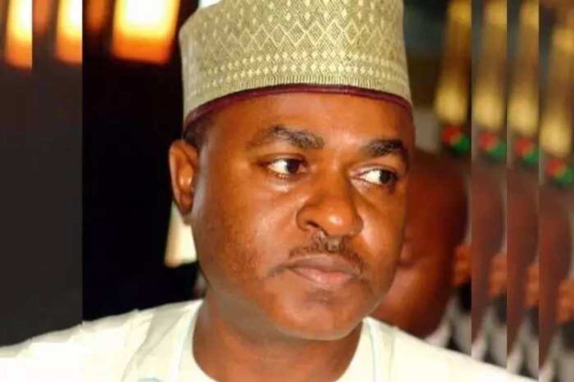 Yanzu Yanzu: Tsohon gwamnan PDP ya koma APC a jihar Bauchi Yanzu Yanzu: Tsohon gwamnan PDP ya koma APC a jihar Bauchi