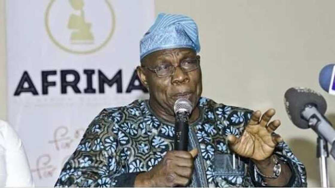 Mafi yawan ‘yan siyasar Najeriya barayi ne – Inji Obasanjo Mafi yawan ‘yan siyasar Najeriya barayi ne – Inji Obasanjo