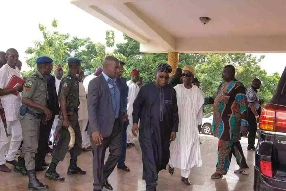 Yanzunnan: Ana can an sa labule tsakanin manyan PDP da Obasanjo, kullalliya kenan Yanzunnan: Ana can an sa labule tsakanin manyan PDP da Obasanjo, kullalliya kenan