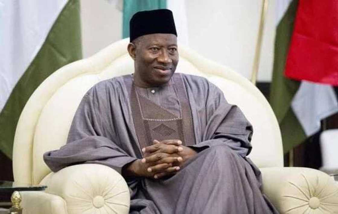 Jonathan urges Makarfi, Sheriff to step down Jonathan urges Makarfi, Sheriff to step down