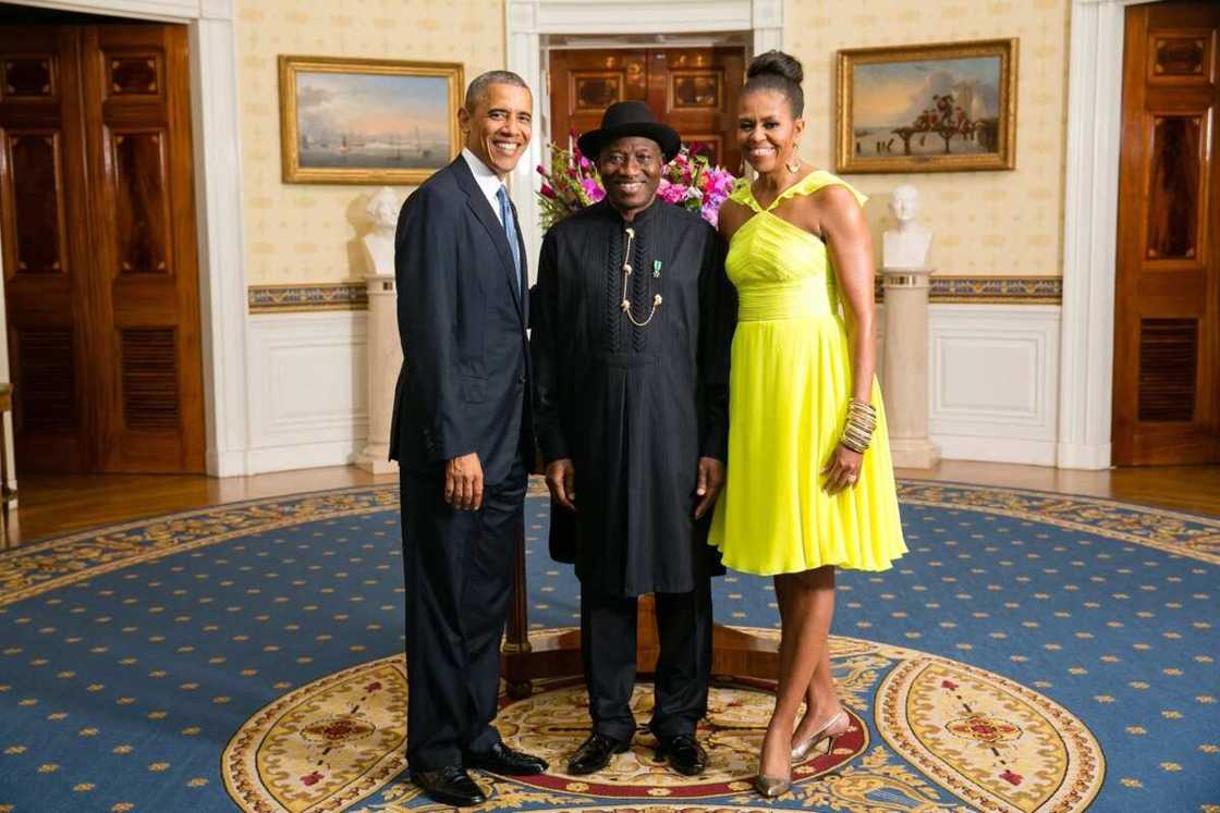 Disadvantages of Presidential System of Government in Nigeria! Disadvantages of Presidential System of Government in Nigeria!