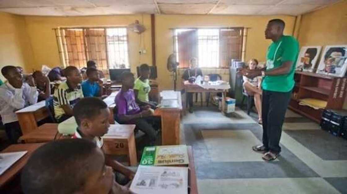 YECA (Youth Empowerment through Contemporary Art) YECA (Youth Empowerment through Contemporary Art)