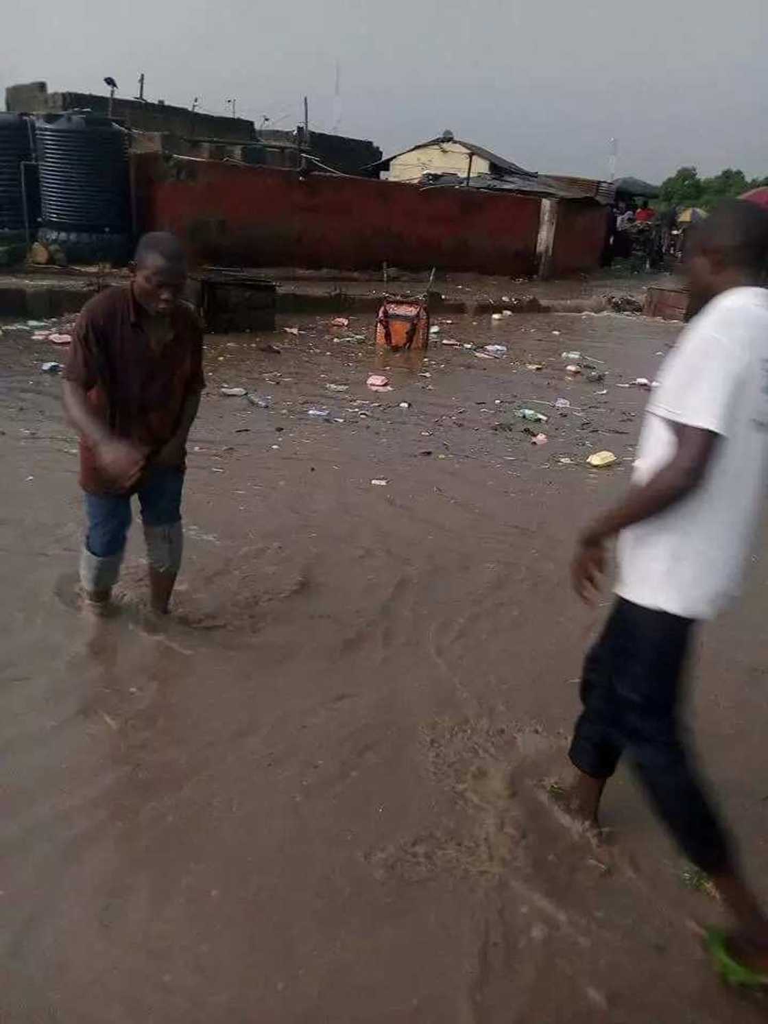 Ikon Allah baya taba karewa: An yi ruwan sama kamar da bakin kwarya a birnin Abuja da kewaye (hotuna)