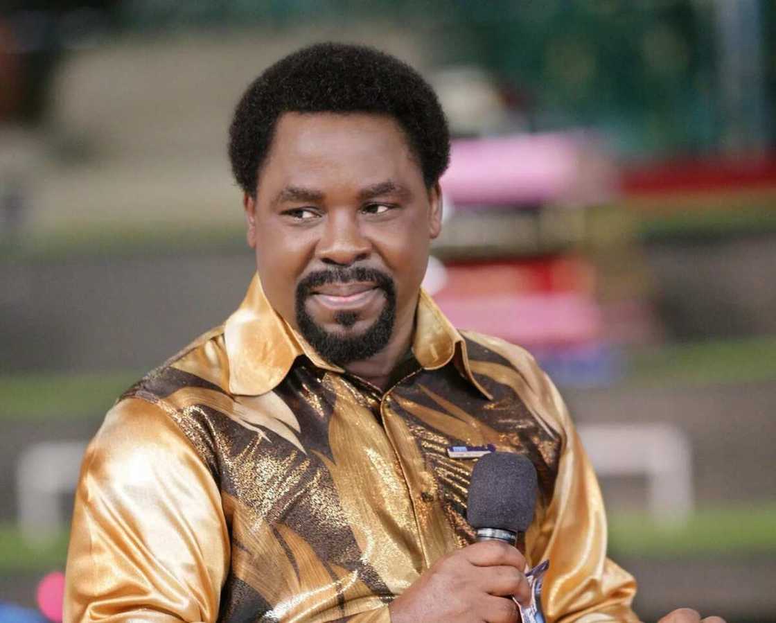 Prophet TB Joshua urges Nigerians to pray for President Buhari Prophet TB Joshua urges Nigerians to pray for President Buhari