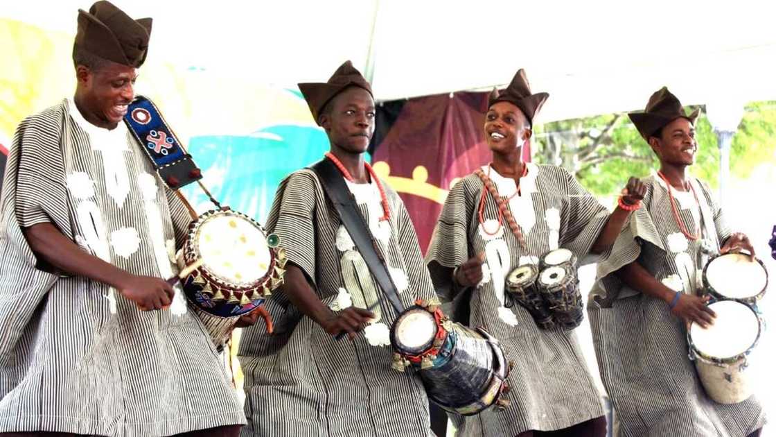 Yoruba musicians Yoruba musicians
