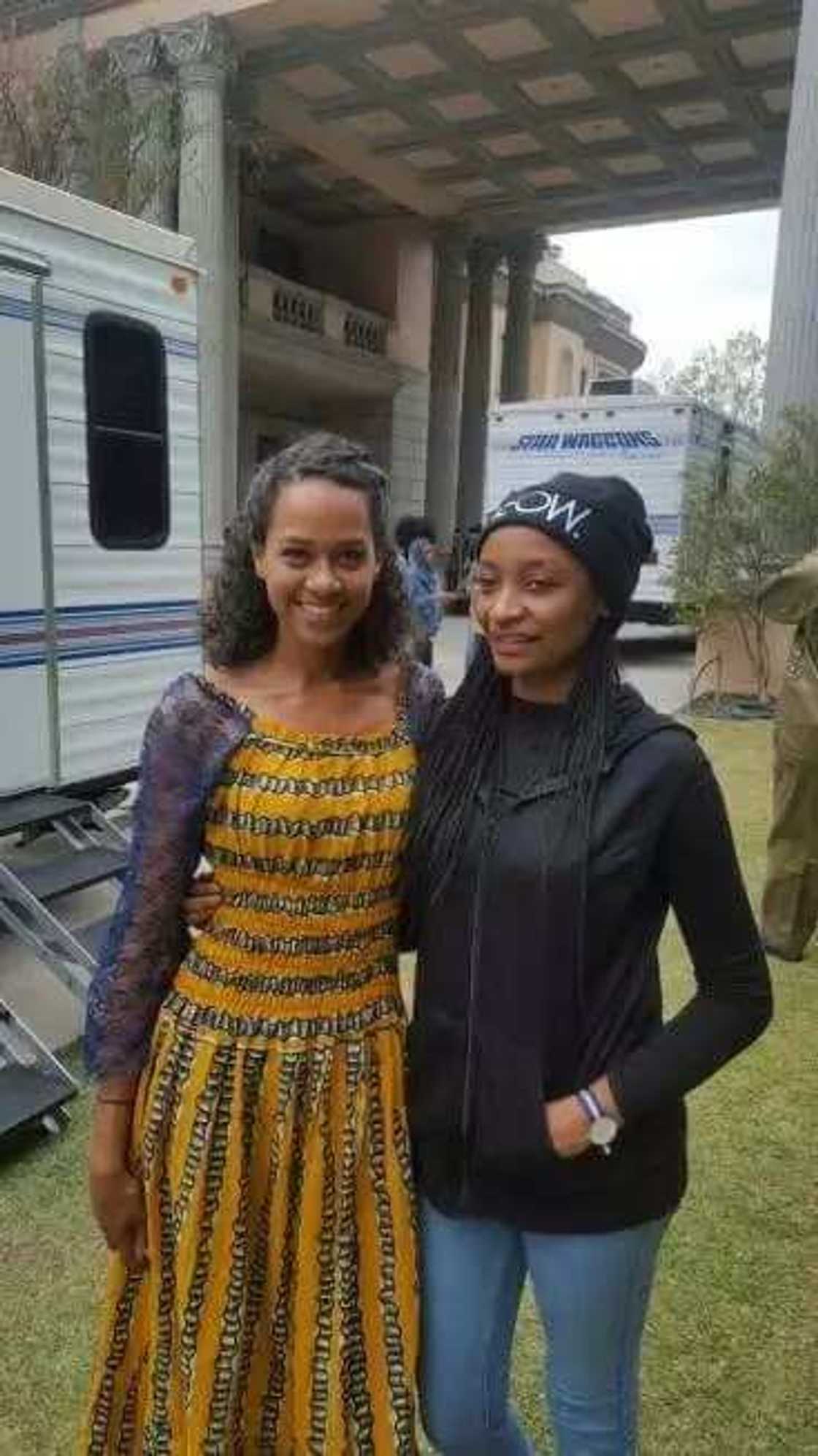 Hotunan Rahama Sadau tare da su Akon Hotunan Rahama Sadau tare da su Akon