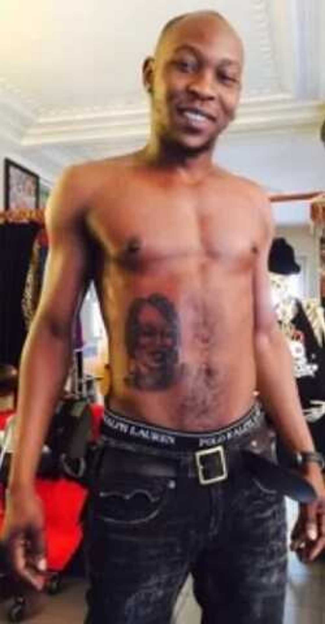 Seun Kuti Gets New Tatoo Of Mum Seun Kuti Gets New Tatoo Of Mum